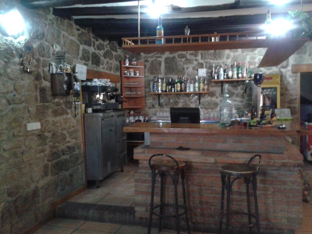 Casa Angrill Hotel Oliana ภายนอก รูปภาพ